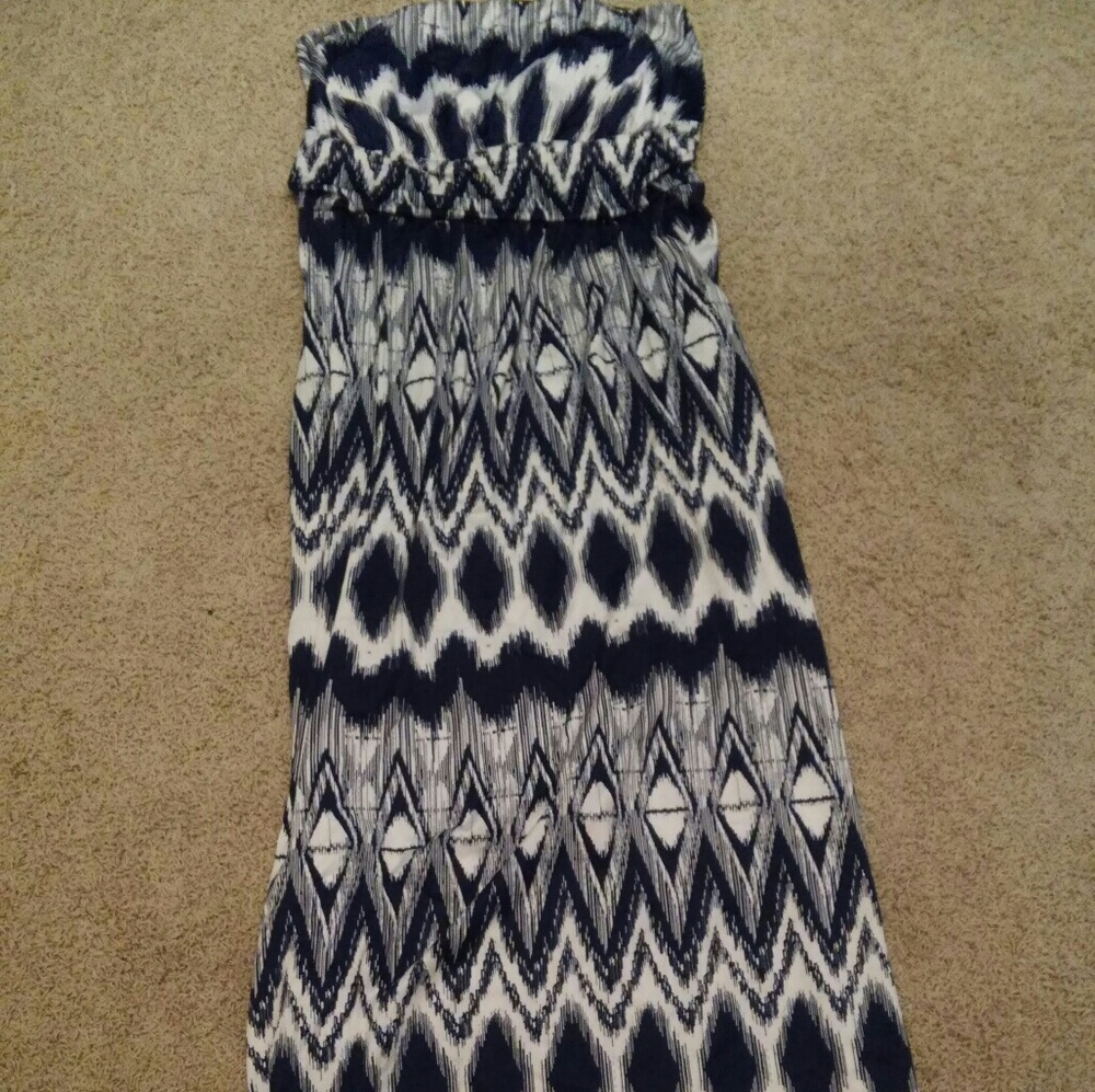Strapless dress